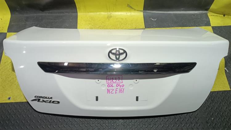 Крышка багажника Тойота Королла Аксио в Геленджике 103985