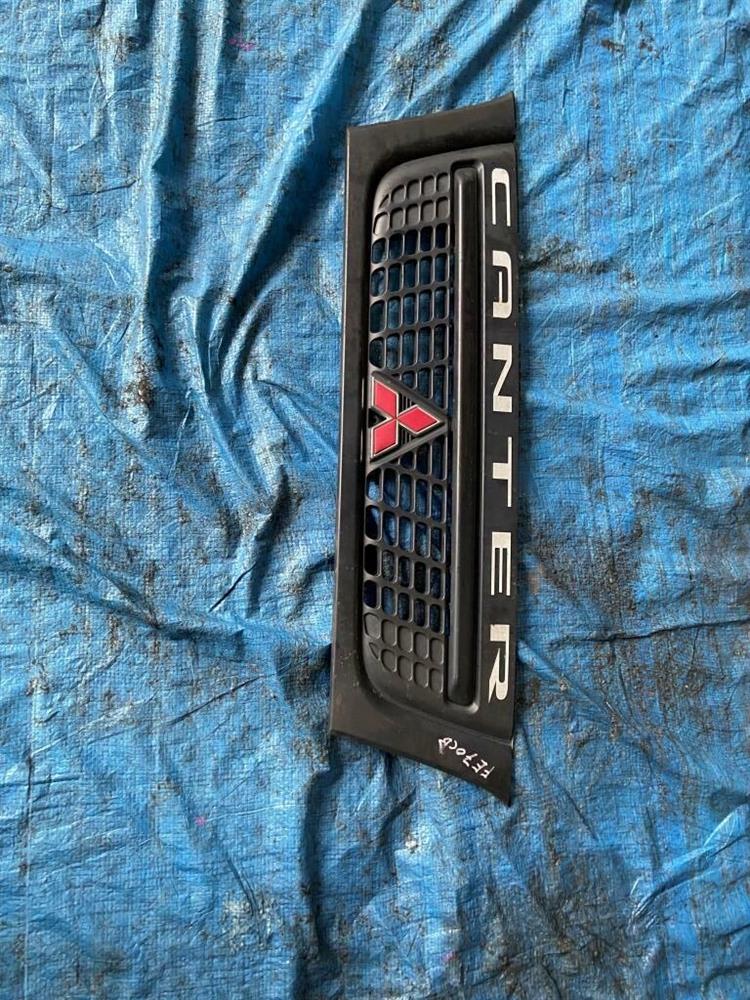 Решетка радиатора Мицубиси Кантер в Геленджике 209116
