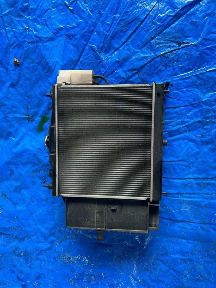 Радиатор основной Ниссан Куб в Геленджике 245900