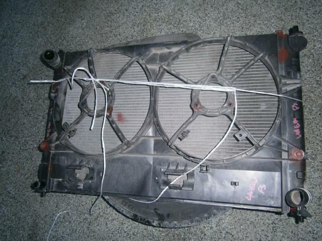 Диффузор радиатора Мазда МПВ в Геленджике 31232
