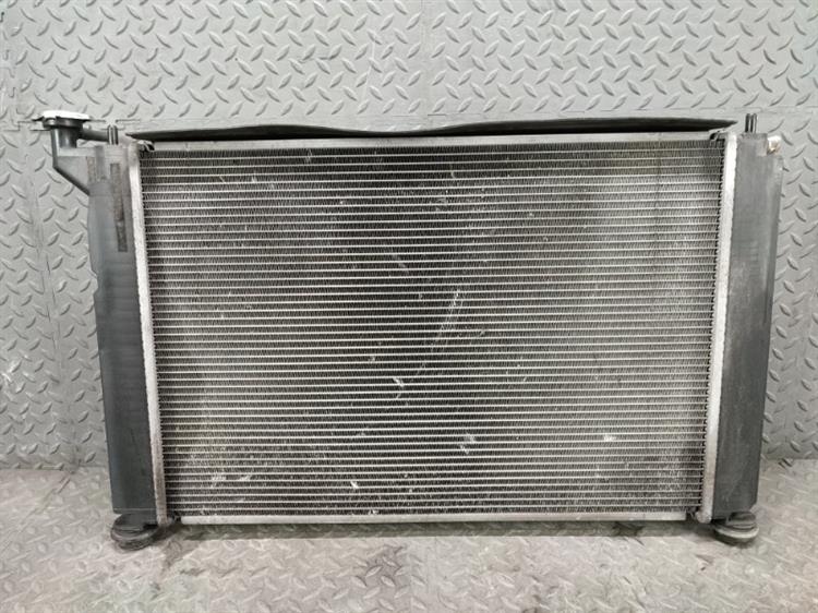 Радиатор основной Тойота Виш в Геленджике 431311