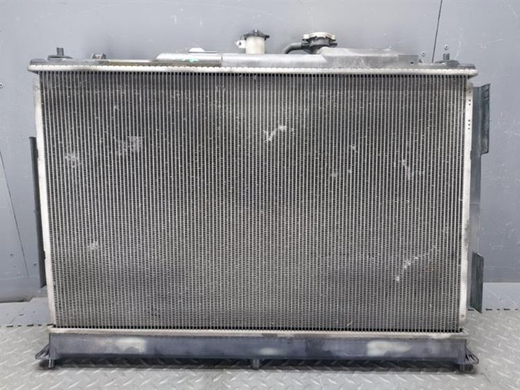 Радиатор основной Мазда МПВ в Геленджике 476752