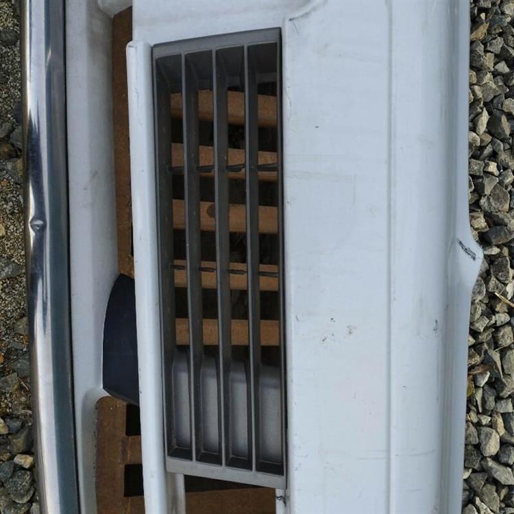 Решетка радиатора Ниссан Седрик в Геленджике 87572